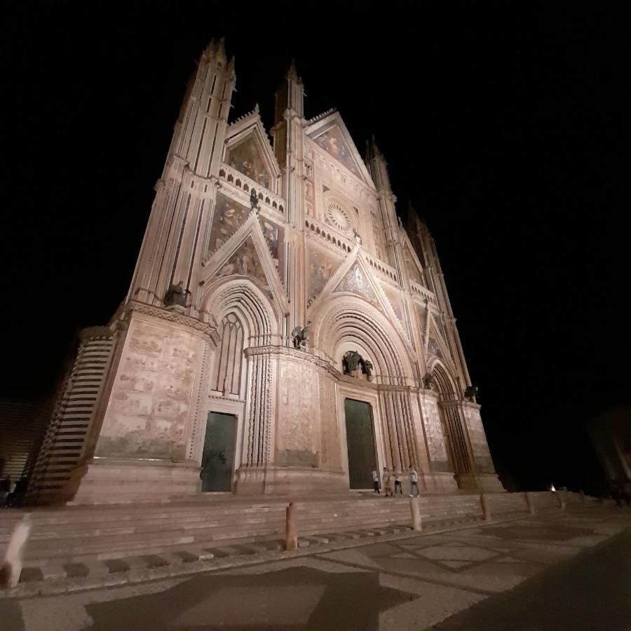 Appartamento Porta Maggiore Orvieto Exteriör bild